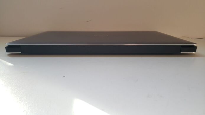 Мобільна робоча станція Dell Precision 5530 / 15.6" (3840x2160) IPS Touch / Intel Core i7-8850H (6 (12) ядра по 2.6 - 4.3 GHz) / 32 GB DDR4 / 512 GB SSD + 500 GB HDD / nVidia Quadro P2000, 4 GB GDDR5, 128-bit / WebCam / Windows 10 Pro Мобільна робоча станція Dell Precision 5530 / 15.6" (3840x2160) IPS Touch / Intel Core i7-8850H (6 (12) ядра по 2.6 - 4.3 GHz) / 32 GB DDR4 / 512 GB SSD + 500 GB HDD / nVidia Quadro P2000, 4 GB GDDR5, 128-bit / WebCam / Windows 10 Pro