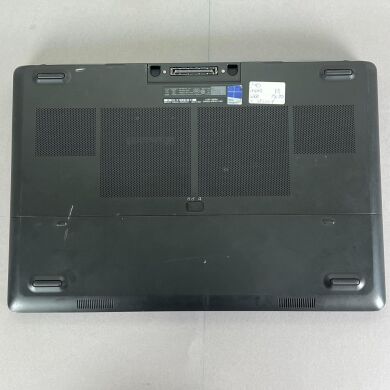 Мобільна робоча станція Dell Precision 7720 / 17.3" (1920x1080) IPS / Intel Core i7-6820HQ (4 (8) ядра по 2.7 - 3.6 GHz) / 32 GB DDR4 / 1000 GB SSD / nVidia Quadro P5000, 16 GB GDDR5, 256-bit / WebCam