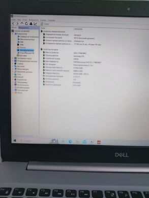 Ноутбук Б-класс Dell Inspiron 15 5570 / 15.6" (1920x1080) TN / Intel Core i5-8250U (4 (8) ядра по 1.6 - 3.4 GHz) / 16 GB DDR4 / 240 GB SSD + 500 GB HDD / AMD Radeon 530, 2 GB GDDR5, 64-bit / WebCam + Беспроводная мышка