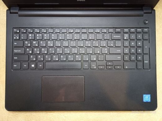 Ноутбук Dell Inspiron 15 / 15.6" (1366x768) TN / Intel Pentium N3710 (4 ядра по 1.6 - 2.56 GHz) / 4 GB DDR3 / 500 GB HDD / Intel HD Graphics / WebCam / DVD-ROM