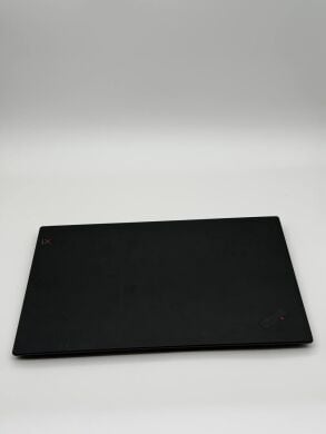 Ультрабук Б-класс Lenovo ThinkPad X1 Carbon 6th Gen / 14" (1920x1080) IPS Touch / Intel Core i7-8650U (4 (8) ядра по 1.9 - 4.2 GHz) / 16 GB DDR4 / 256 GB SSD / Intel UHD Graphics 620 / WebCam Ультрабук Б-класс Lenovo ThinkPad X1 Carbon 6th Gen / 14" (1920x1080) IPS Touch / Intel Core i7-8650U (4 (8) ядра по 1.9 - 4.2 GHz) / 16 GB DDR4 / 256 GB SSD / Intel UHD Graphics 620 / WebCam