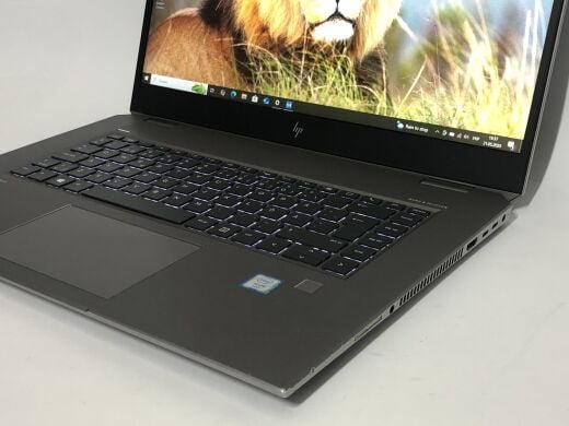 Мобильная рабочая станция Б-класс HP ZBook Studio G5 / 15.6" (1920x1080) IPS / Intel Xeon E-2176M (6 (12) ядер по 2.7 - 4.4 GHz) / 32 GB DDR4 / 1000 GB SSD NVMe / nVidia Quadro P2000, 4 GB DDR5, 128-bit / WebCam / Win 10 Pro Мобильная рабочая станция Б-класс HP ZBook Studio G5 / 15.6" (1920x1080) IPS / Intel Xeon E-2176M (6 (12) ядер по 2.7 - 4.4 GHz) / 32 GB DDR4 / 1000 GB SSD NVMe / nVidia Quadro P2000, 4 GB DDR5, 128-bit / WebCam / Win 10 Pro