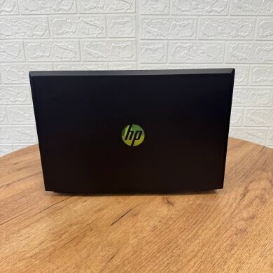 Ігровий ноутбук HP Pavilion Gaming 15-cx0056wm / 15.6" (1920x1080) IPS / Intel Core i5-8300H (4 (8) ядра по 2.3 - 4.0 GHz) / 16 GB DDR4 / 512 GB SSD / nVidia GeForce GTX 1050 Ti, 4 GB GDDR5, 128-bit / WebCam