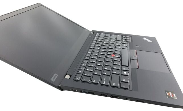 Ноутбук Lenovo ThinkPad T495 / 14" (1920x1080) TN / AMD Ryzen 5 Pro 3500U (4 (8) ядра по 2.1 - 3.7 GHz) / 16 GB DDR4 / 240 GB SSD / AMD Radeon RX Vega 8 Graphics / WebCam