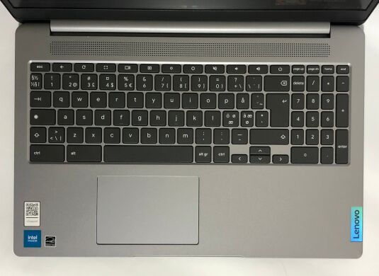 Ультрабук Б-класс Lenovo IdeaPad 3 Chrome 15IJL6 / 15.6" (1920x1080) IPS / Intel Celeron N4500 (2 ядра по 1.1 - 2.8 GHz) / 8 GB DDR4 / 128 GB eMMC / Intel UHD Graphics 630 / WebCam / ChromeOS