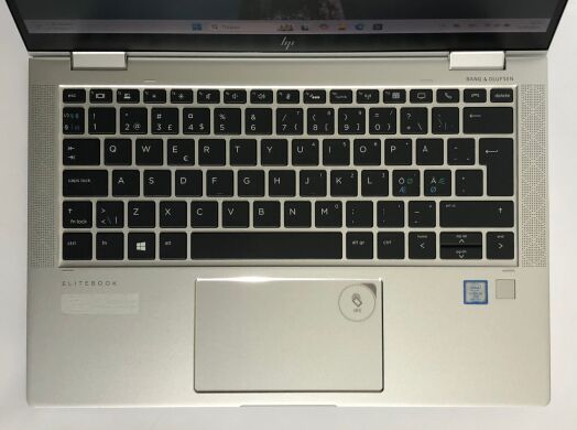 Ультрабук-трансформер HP EliteBook x360 1030 G4 / 13.3" (1920x1080) IPS Touch / Intel Core i5-8365U (4 (8) ядра по 1.6 - 4.1 GHz) / 16 GB DDR4 / 256 GB SSD / Intel HD Graphics 620 / WebCam / Win 11 Pro