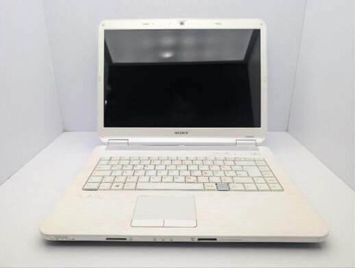 Ноутбук Sony VGN NS21S / 15.4" (1280x800) TN / Intel Core 2 Duo T6400 (2 ядра по 2.0 GHz) / 4 GB DDR2 / 250 GB HDD / AMD Radeon HD 3430, 256 MB GDDR2, 64-bit / WebCam / DVD-ROM / Без АКБ