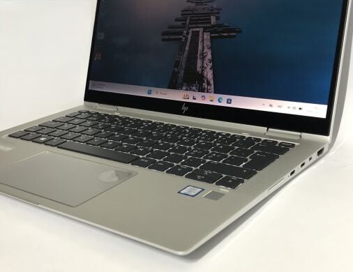 Ультрабук-трансформер HP EliteBook x360 1030 G4 / 13.3" (1920x1080) IPS Touch / Intel Core i5-8365U (4 (8) ядра по 1.6 - 4.1 GHz) / 16 GB DDR4 / 256 GB SSD / Intel HD Graphics 620 / WebCam / Win 11 Pro