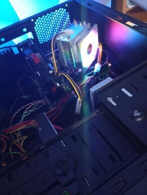 ПК Cooler Master K280 Tower / Intel Xeon E5-2420 v2 (6 (12) ядер по 2.2 - 2.7 GHz) / 16 GB DDR3 / 240 GB SSD + 1000 GB HDD / nVidia GeForce GTS 450, 1 GB GDDR5, 128-bit