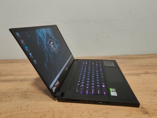 Игровой ноутбук MSI GS66 Stealth 10SF-005US / 15.6" (1920x1080) IPS / Intel Core i7-10750H (6 (12) ядер по 2.6 - 5.0 GHz) / 16 GB DDR4 / 1000 GB SSD / nVidia GeForce RTX 2070, 8 GB GDDR6, 256-bit / WebCam / Windows 10 Home