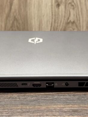 Ігровий ноутбук CyberPower Tracer IV GM5MP7Y / 15.6" (1920x1080) IPS / Intel Core i7-10875H (8 (16) ядер по 2.3 - 5.1 GHz) / 16 GB DDR4 / 500 GB SSD / nVidia GeForce RTX 2070, 8 GB GDDR6, 256-bit / WebCam Ігровий ноутбук CyberPower Tracer IV GM5MP7Y / 15.6" (1920x1080) IPS / Intel Core i7-10875H (8 (16) ядер по 2.3 - 5.1 GHz) / 16 GB DDR4 / 500 GB SSD / nVidia GeForce RTX 2070, 8 GB GDDR6, 256-bit / WebCam