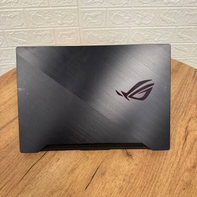Ігровий ноутбук Б-клас Asus ROG Zephyrus GU502GW / 15.6" (1920x1080) IPS / Intel Core i7-9750H (6 (12) ядра по 2.6 - 4.5 GHz) / 16 GB DDR4 / 500 GB SSD / nVidia GeForce RTX 2070 Max-Q, 8 GB GDDR6, 256-bit / WebCam