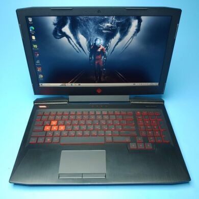 Ігровий ноутбук HP Omen 15-ce019dx / 15.6" (1920x1080) IPS / Intel Core i7-7700HQ (4 (8) ядра по 2.8 - 3.8 GHz) / 16 GB DDR4 / 128 GB SSD + 1000 GB HDD / nVidia GeForce GTX 1050 Ti, 4 GB GDDR5, 128-bit / WebCam / Win 10 Home