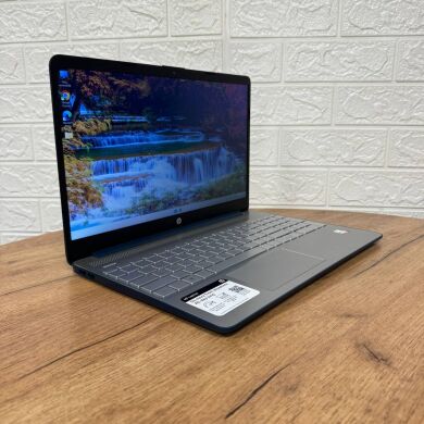 Ультрабук Б-клас HP 15-dy2762wm / 15.6" (1920x1080) TN / Intel Core i7-1165G7 (4 (8) ядра по 2.8 - 4.7 GHz) / 16 GB DDR4 / 512 GB SSD / Intel Iris Xe Graphics / WebCam