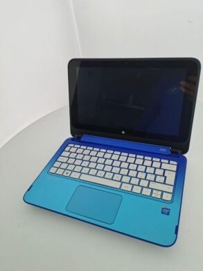Нетбук-трансформер HP Stream x360 / 11.6" (1366x768) IPS / Intel Celeron N2840 (2 ядра по 2.16 - 2.58 GHz) / 2 GB DDR3 / 32 GB eMMC / Intel HD Graphics / WebCam 