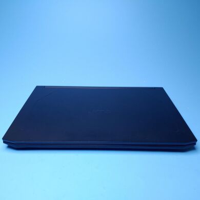 Ігровий ноутбук Acer Nitro 5 AN517-52 / 17.3" (1920x1080) IPS / Intel Core i5-10300H (4 (8) ядра по 2.5 - 4.5 GHz) / 8 GB DDR4 / 512 GB SSD / nVidia GeForce GTX 1650 Ti, 4 GB GDDR6, 128-bit / WebCam / Win 11 Home
