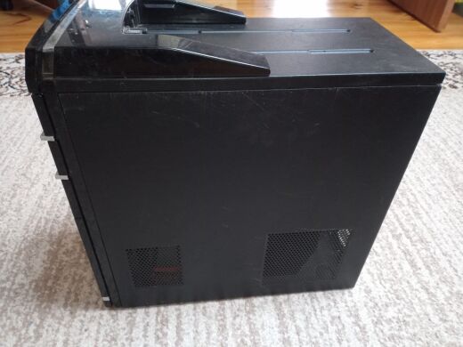 ПК Б-класс Medion MED 787G Tower / AMD A8-5500 (4 ядра по 3.2 - 3.7 GHz) / 8 GB DDR3 / 120 GB SSD / AMD Radeon HD Graphics 7560D