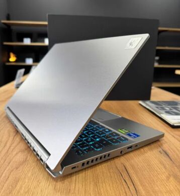 Ігровий ультрабук Acer Predator Triton 300 SE / 14" (1920x1080) IPS / Intel Core i5-11300H (4 (8) ядра по 2.6 - 4.4 GHz) / 16 GB DDR4 / 512 GB SSD / nVidia GeForce RTX 3060, 6 GB GDDR6, 192-bit / WebCam / Win 10 Home