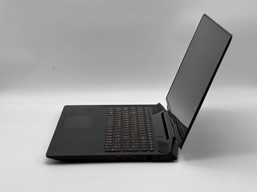 Игровой ноутбук Б-класс Lenovo Ideapad Y700-15ISK / 15.6" (1920x1080) IPS / Intel Core i7-6700HQ (4 (8) ядра по 2.6 - 3.5 GHz) / 16 GB DDR4 / 120 GB SSD + 500 GB HDD / nVidia GeForce GTX 960M, 2 GB GDDR5, 128-bit / WebCam