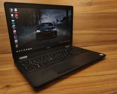 Ігровий ноутбук Б клас Dell Latitude E5570 / 15.6" (1920x1080) TN / Intel Core i7-6600U (2 (4) ядра по 2.6 - 3.4 GHz) / 16 GB DDR4 / 480 GB SSD / AMD Radeon R7 M360, 2 GB DDR3, 64-bit / WebCam