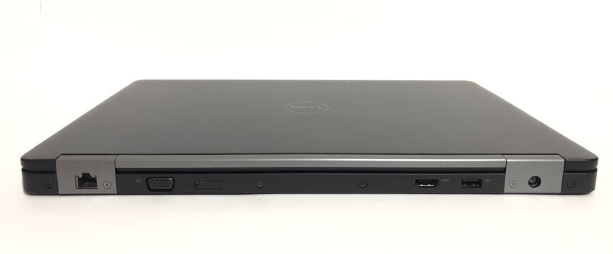 Ігровий ноутбук Б-клас Dell Latitude E5570 / 15.6" (1920x1080) IPS / Intel Core i7-6820HQ (4 (8) ядра по 2.7 - 3.6 GHz) / 8 GB DDR4 / 256 GB SSD / AMD Radeon R7 M370, 2 GB GDDR5, 128-bit / WebCam / Win 10 Pro