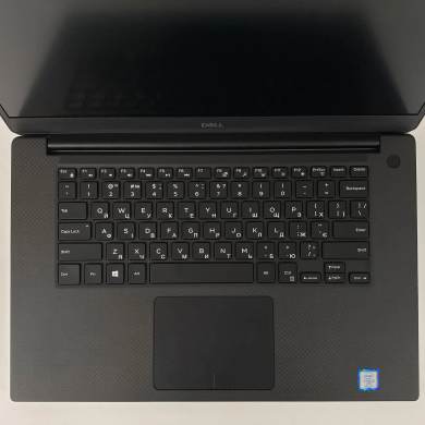 Мобільна робоча станція Dell Precision 5540 / 15.6" (1920x1080) IPS / Intel Core i5-9400H (4 (8) ядра по 2.5 - 4.3 GHz) / 16 GB DDR4 / 512 GB SSD / nVidia Quadro T1000, 4 GB GDDR6, 128-bit / WebCam / HDMI