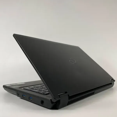 Мобильная рабочая станция Б-класс Fujitsu Celsius H780 / 15.6" (1920x1080) IPS / Intel Core i7-8750H (6 (12) ядер по 2.2 - 4.1 GHz) / 16 GB DDR4 / 512 GB SSD / nVidia Quadro P600, 4 GB GDDR5, 128-bit / USB Type-C / VGA / WebCam
