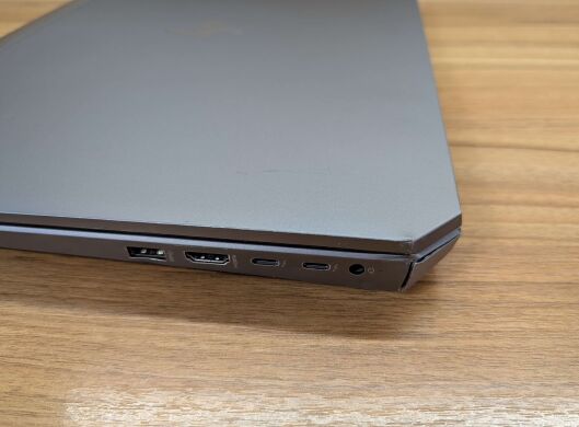 Мобильная рабочая станция Б-класс HP zBook 15 G6 / 15.6" (1920x1080) IPS / Intel Core i7-9750H (6 (12) ядер по 2.6 - 4.5 GHz) / 16 GB DDR4 / 480 GB SSD + 256 GB SSD / nVidia Quadro T2000, 4 GB GDDR5, 128-bit / WebCam / Fingerprint / Windows 10