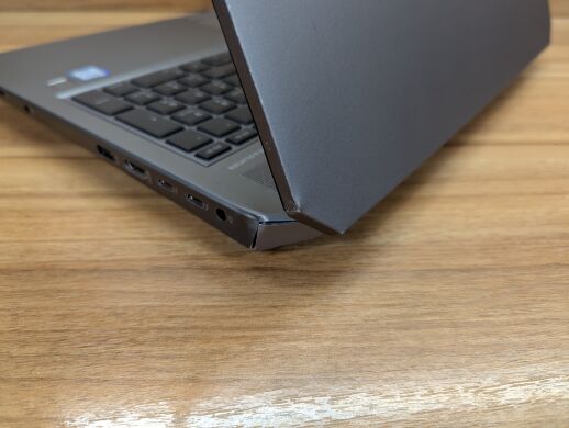 Мобильная рабочая станция Б-класс HP zBook 15 G6 / 15.6" (1920x1080) IPS / Intel Core i7-9750H (6 (12) ядер по 2.6 - 4.5 GHz) / 16 GB DDR4 / 480 GB SSD + 256 GB SSD / nVidia Quadro T2000, 4 GB GDDR5, 128-bit / WebCam / Fingerprint / Windows 10