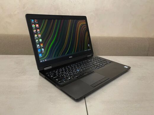 Мобільна робоча станція Dell Precision 3510 / 15.6" (1920x1080) IPS / Intel Core i7-6820HQ (4 (8) ядра по 2.7 - 3.6 GHz) / 16 GB DDR4 / 256 GB SSD M.2 / AMD FirePro W5130M, 2 GB GDDR5, 128-bit / WebCam / HDMI / АКБ