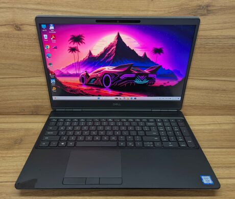 Мобільна робоча станція Dell Precision 7550 / 15.6" (3840x2160) IPS / Intel Xeon W-10855M (6 (12) ядер по 2.8 - 5.1 GHz) / 32 GB DDR4 / 500 GB SSD / nVidia Quadro RTX 3000, 6 GB GDDR6, 192-bit / WebCam / HDMI / Windows 11