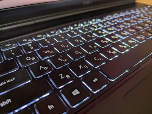 Мобільна робоча станція Dell Precision 7560 / 15.6" (1920x1080) IPS / Intel Core i7-11850H (8 (16) ядер по 2.5 - 4.8 GHz) / 32 GB DDR4 / 1000 GB SSD / nVidia RTX A5000, 16 GB GDDR6, 256-bit / WebCam / Windows 11