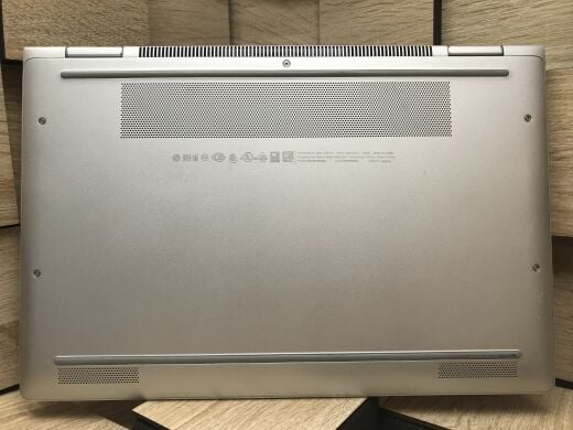 Ноутбук-трансформер Б-класс HP EliteBook x360 1030 G3 / 13.3" (1920x1080) IPS Touch / Intel Core i5-8350U (4 (8) ядра по 1.7 - 3.6 GHz) / 8 GB DDR3 / 256 GB SSD M.2 / Intel UHD Graphics 620 / WebCam / HDMI