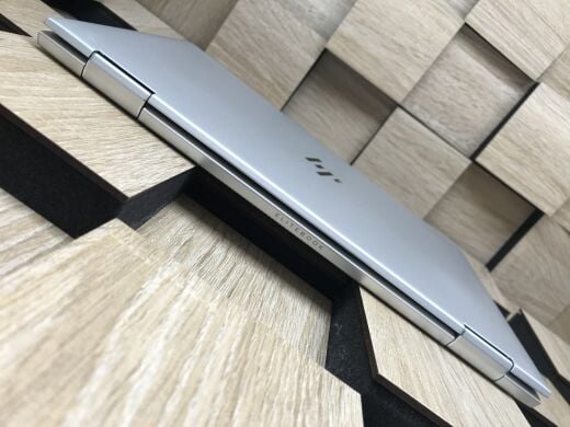 Ноутбук-трансформер Б-класс HP EliteBook x360 1030 G3 / 13.3" (1920x1080) IPS Touch / Intel Core i5-8350U (4 (8) ядра по 1.7 - 3.6 GHz) / 8 GB DDR3 / 256 GB SSD M.2 / Intel UHD Graphics 620 / WebCam / HDMI