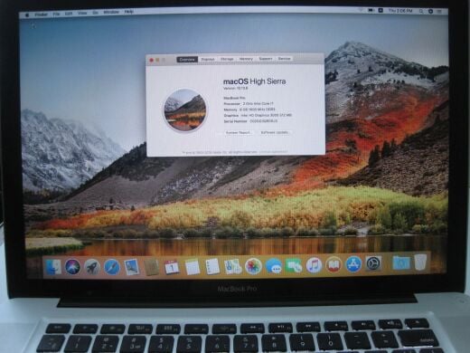 Ноутбук Apple MacBook Pro A1286 / 15.4" (1440x900) TN / Intel Core i7-2635QM (4 (8) ядра по 2.0 - 2.9 GHz) / 8 GB DDR3 / 256 GB SSD / AMD Radeon HD 6490M, 256 MB GDDR5, 64-bit / WebCam