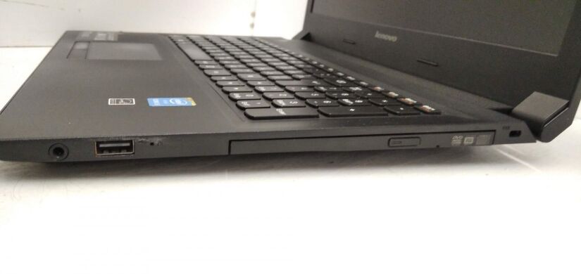 Ноутбук Б-класс Lenovo B50-70 / 15.6" (1366x768) TN / Intel Core i5-4210U (2 (4) ядра по 1.7 - 2.7 GHz) / 8 GB DDR3 / 120 GB SSD / Intel HD Graphics 4400 / WebCam