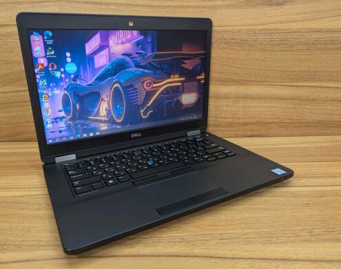 Ноутбук Dell Latitude E5470 / 14" (1366x768) TN / Intel Core i5-6300U (2 (4) ядра по 2.4 - 3.0 GHz) / 8 GB DDR4 / 256 GB SSD / Intel HD Graphics 520 / HDMI / WebCam / Windows 10
