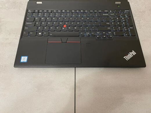Ноутбук робоча станція Lenovo ThinkPad P51s / 15.6" (1920x1080) IPS / Intel Core i7-7500U (2 (4) ядра 2.7 - 3.5 GHz) / 16 GB DDR4 / 512 GB SSD M.2 / nVidia Quadro M520, 2 GB GDDR5, 64-bit / WebCam / USB 3.1 / HDMI / Дві батареї
