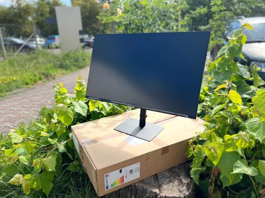 Новый монитор Samsung S32A600NA / 31.5" (2560x1440) VA / DisplayPort, HDMI, USB