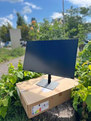 Новый монитор Samsung S32A600NA / 31.5" (2560x1440) VA / DisplayPort, HDMI, USB
