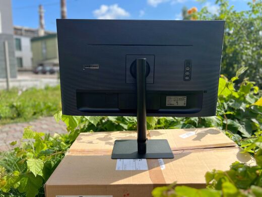 Новый монитор Samsung S32A600NA / 31.5" (2560x1440) VA / DisplayPort, HDMI, USB